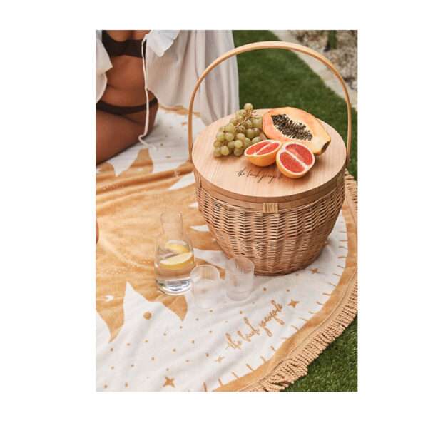 Heels Agency Editor Demi Karan Heels Agency Editor Demi Karan The Beach People Original Jute Bag Picnic Basket