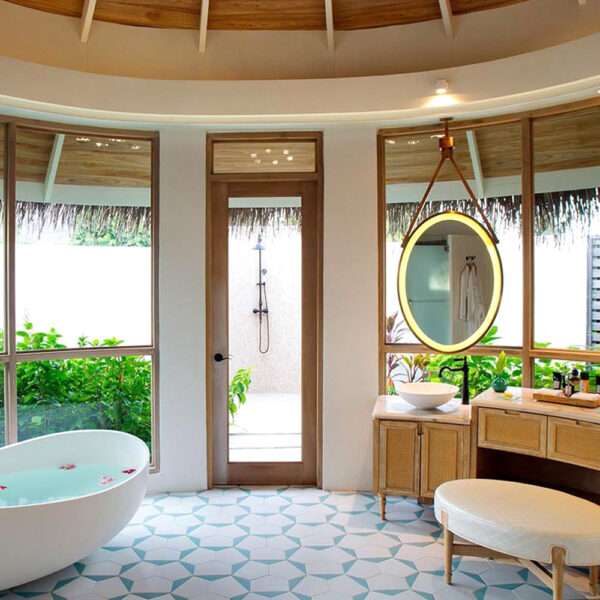 Heels Agency Editor Demi Karan Milaidhoo Island Resort Maldives Private Beach Residence Villa Bathroom